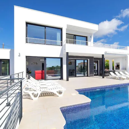 Villa Costeres